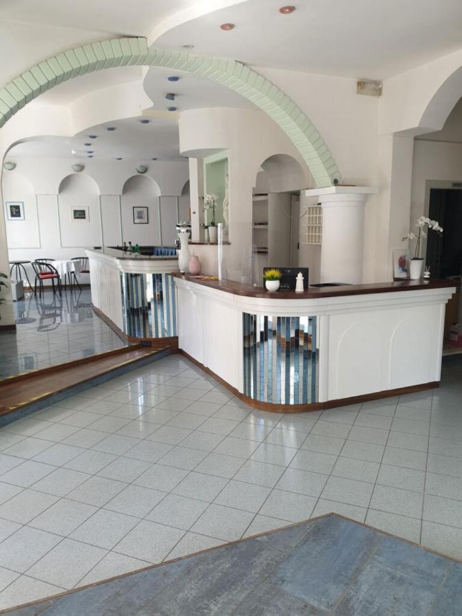Hotel Villa Elisa ريميني المظهر الخارجي الصورة