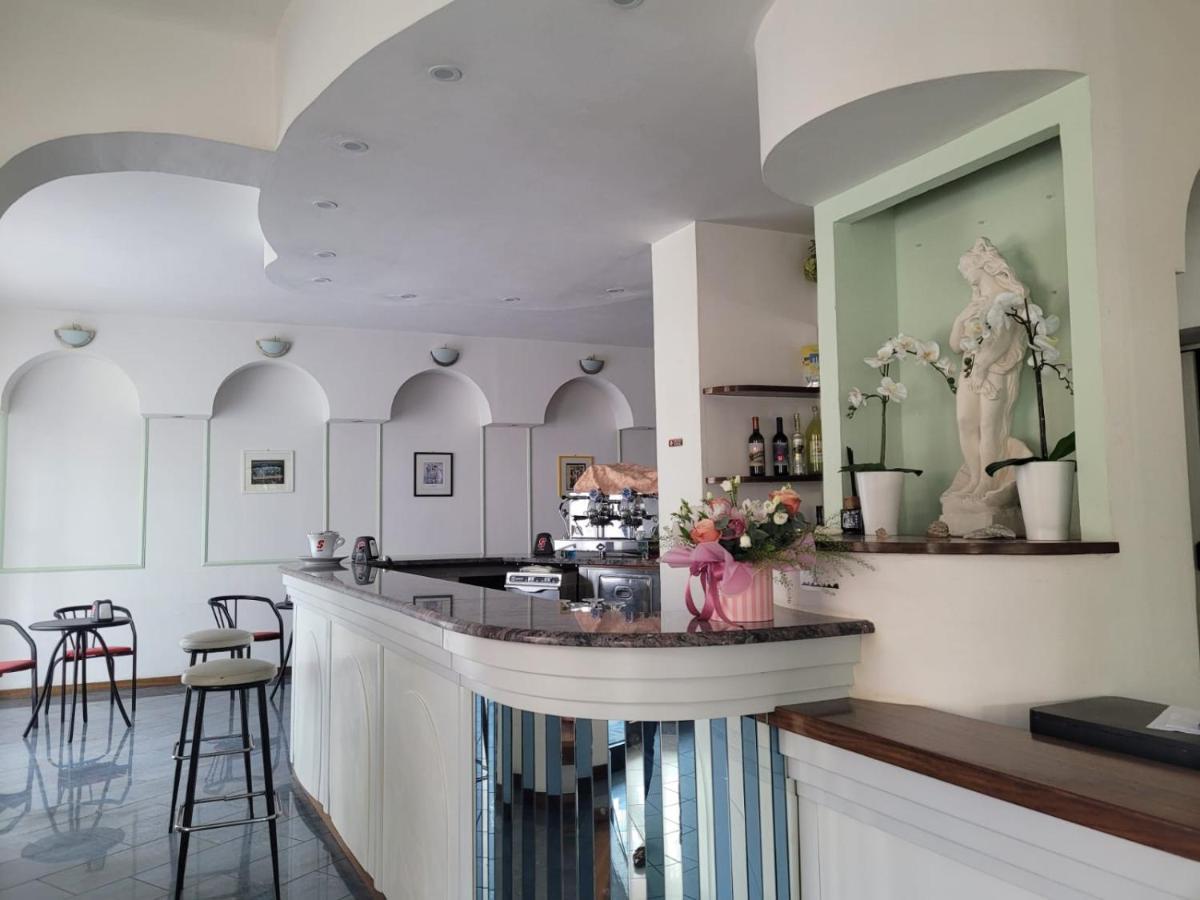 Hotel Villa Elisa ريميني المظهر الخارجي الصورة