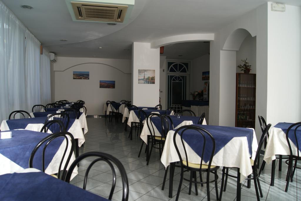Hotel Villa Elisa ريميني المظهر الخارجي الصورة